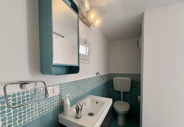 Punta Braccetto Fronte Mare: Autumn, Bathroom, Spring, Summer