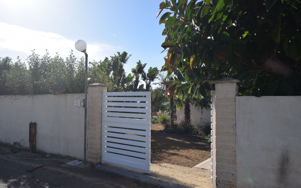 Punta Braccetto Fronte Mare: Autunno, Entrata Principale, Estate, Primavera