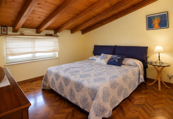 Villa Lina: Autumn, Bedroom, Spring, Summer