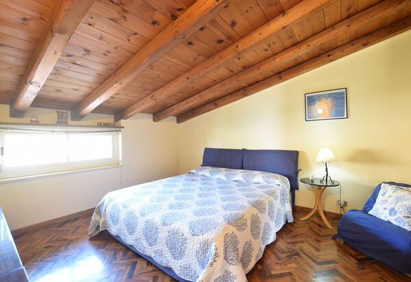Villa Lina: Autumn, Bedroom, Spring, Summer