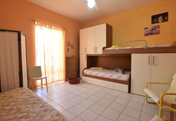 Villa Lina: Autumn, Bedroom, Spring, Summer