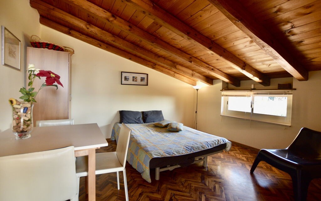 Villa Lina: Autumn, Bedroom, Living Room, Spring, Summer