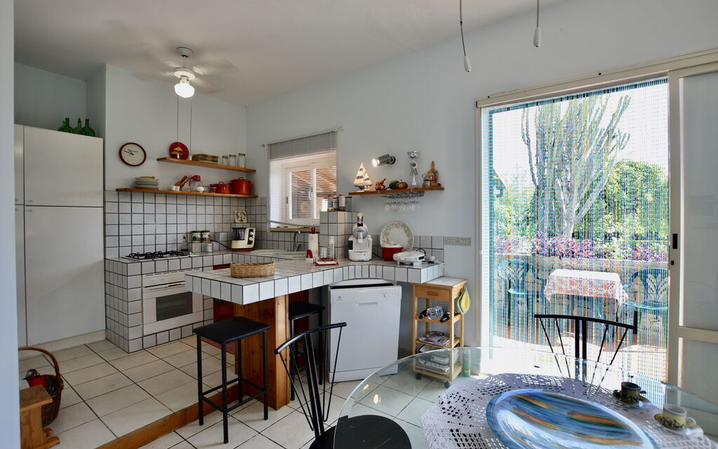 Villa Lina: Autumn, Kitchen, Spring, Summer