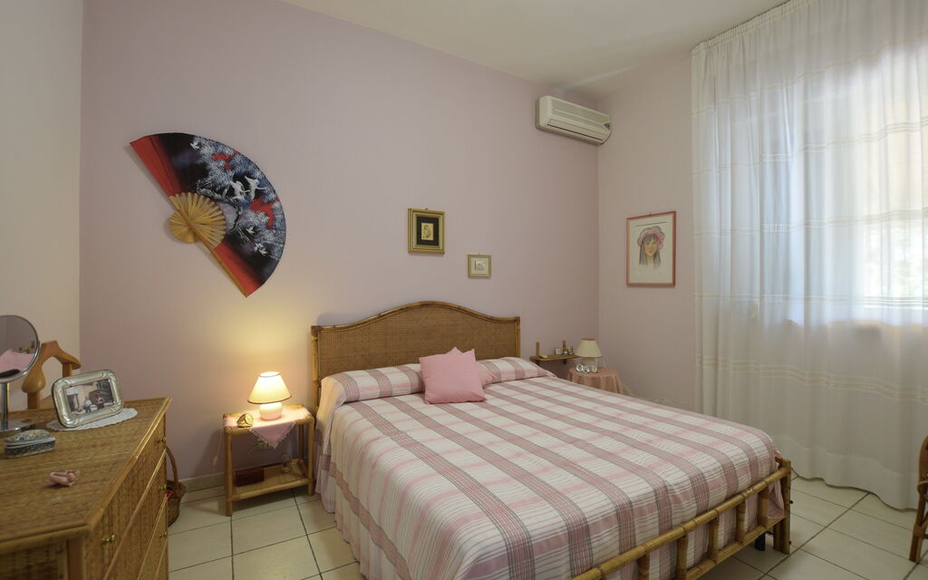 Villa Lina: Autumn, Bedroom, Spring, Summer