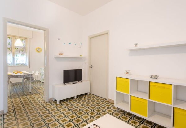 Villa Sole Mare: Autumn, Living Room, Spring, Summer