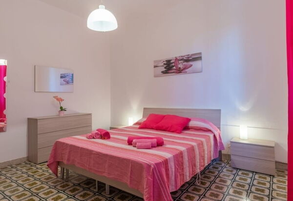 Villa Sole Mare: Autumn, Bedroom, Spring, Summer