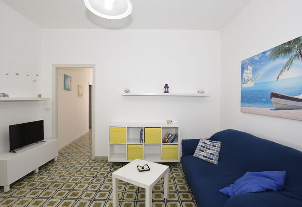 Villa Sole Mare: Autumn, Living Room, Spring, Summer