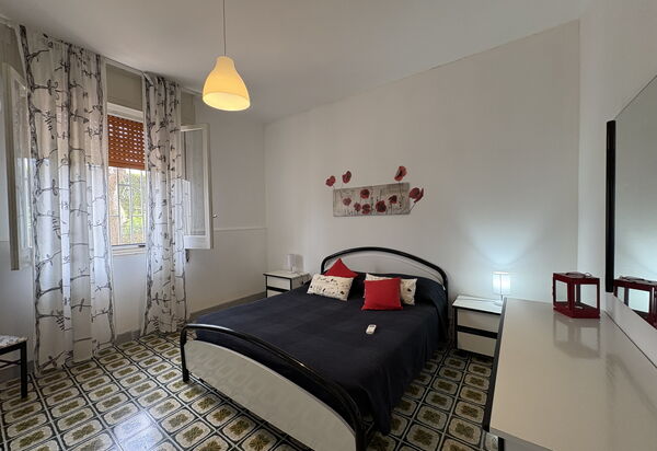 Villa Sole Mare: Autumn, Bedroom, Spring, Summer