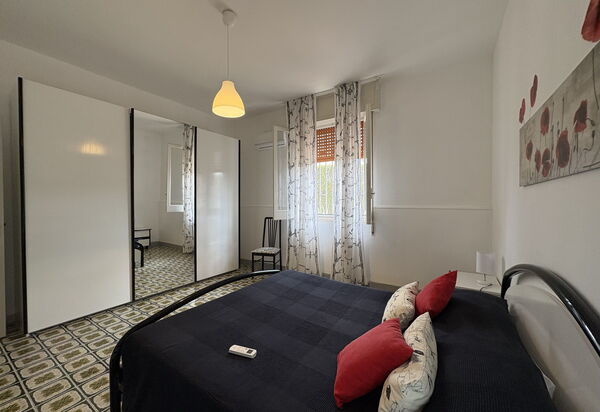Villa Sole Mare: Autumn, Bedroom, Spring, Summer