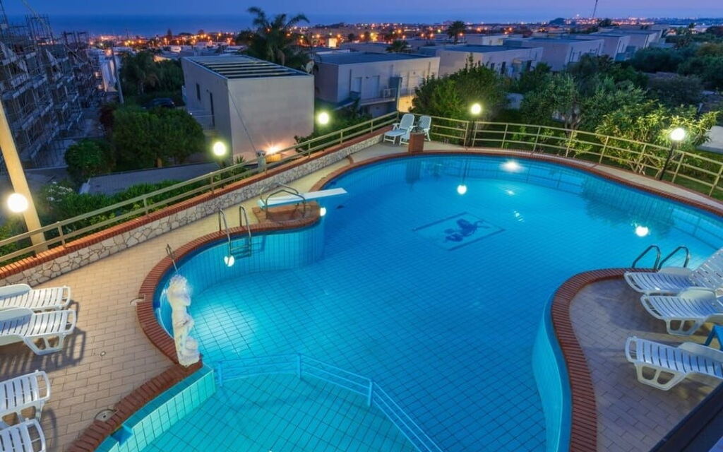 Villa Sole Mare: Autunno, Estate, Piscina, Primavera