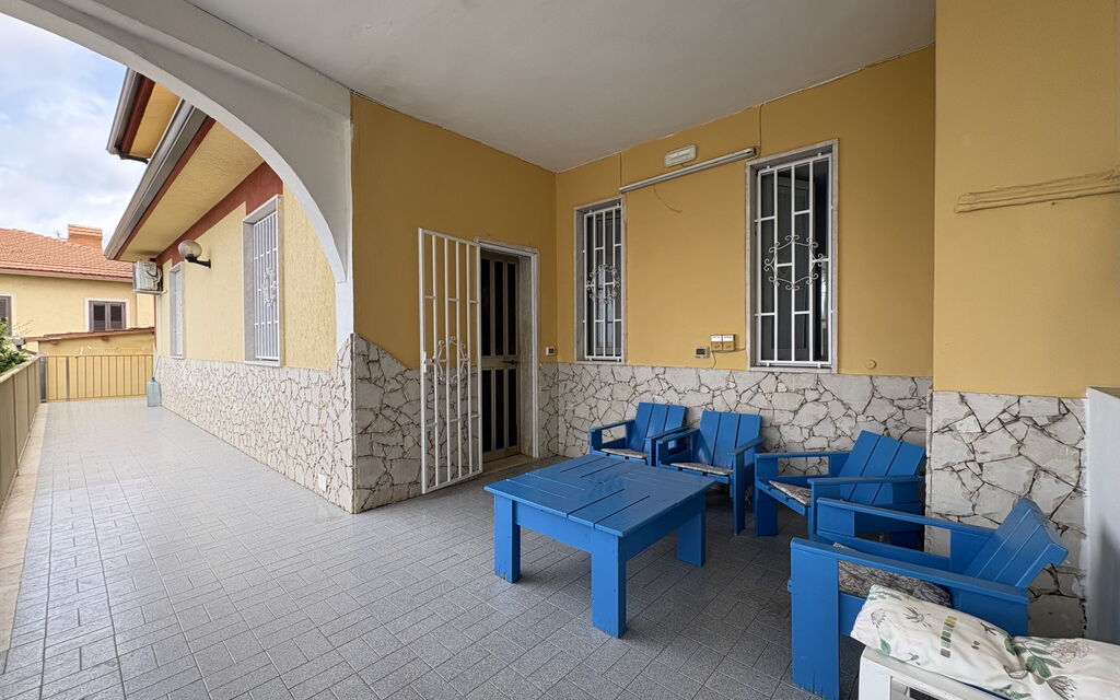 Villa Sole Mare: Autunno, Balcone / Terrazza / Patio, Estate, Giardino, Primavera