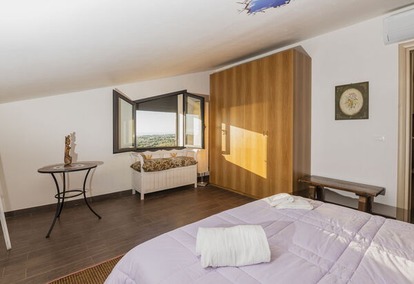 Villa Costa: Autunno, Camera da letto, Estate, Primavera