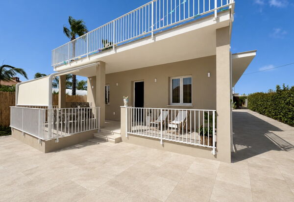 Villa Benvenuti al Sud: Autumn, Balcony / Terrace / Patio, Building Exterior, Spring, Summer