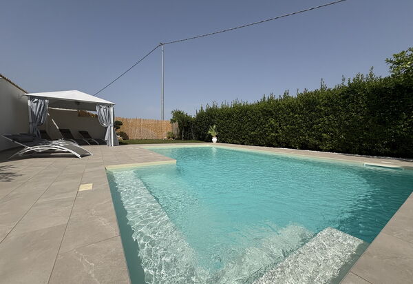 Villa Benvenuti al Sud: Autumn, Pool, Spring, Summer