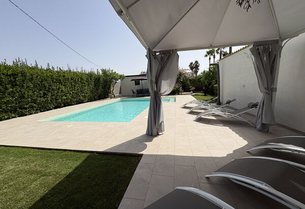 Villa Benvenuti al Sud: Autumn, Pool, Spring, Summer