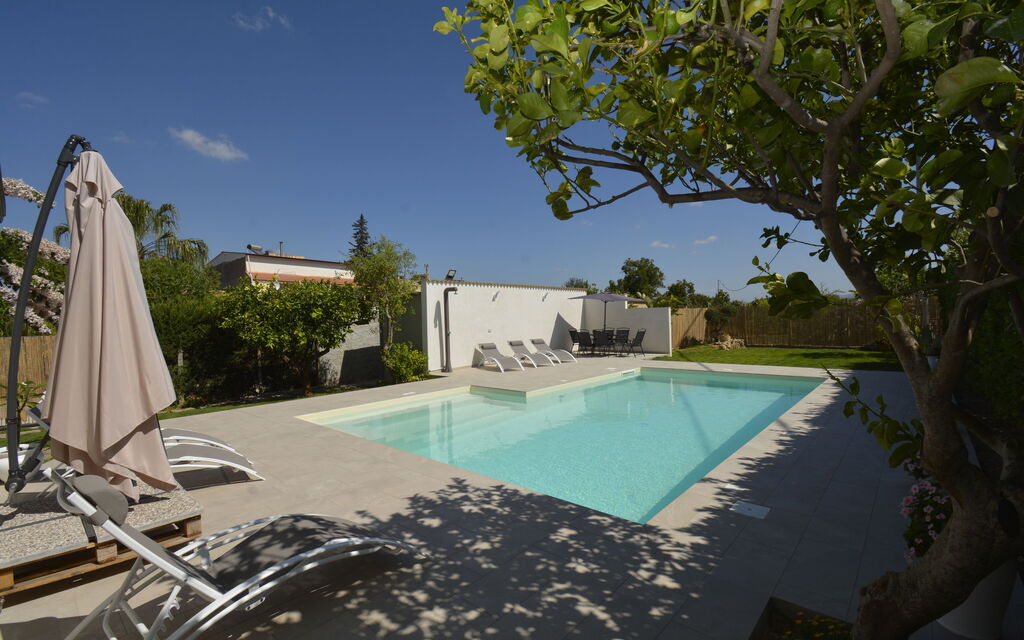 Villa Benvenuti al Sud: Autumn, Garden, Pool, Spring, Summer