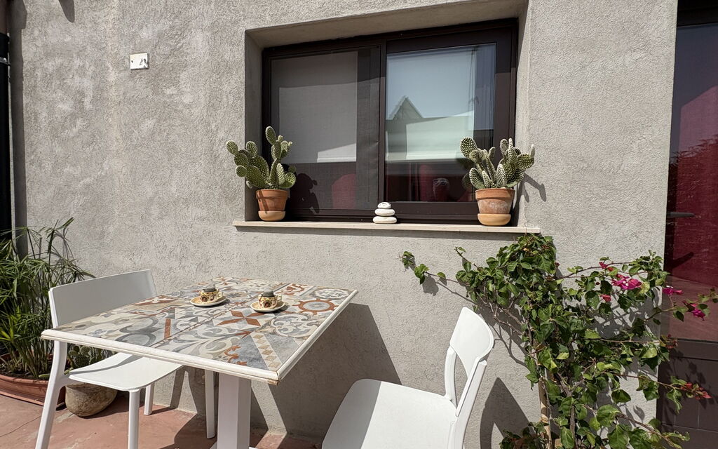 Villa Benvenuti al Sud: Autumn, Balcony / Terrace / Patio, Building Exterior, Spring, Summer