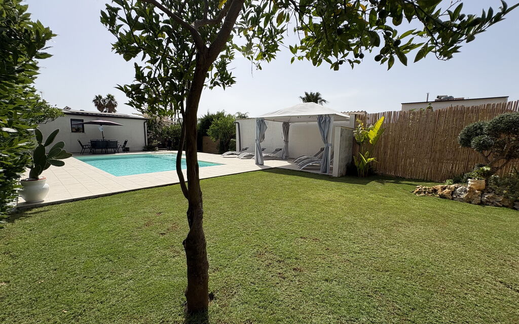 Villa Benvenuti al Sud: Autumn, Pool, Spring, Summer