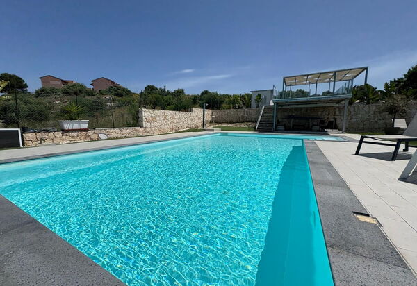 Rari House: Autumn, Balcony / Terrace / Patio, Garden, Pool, Spring, Summer