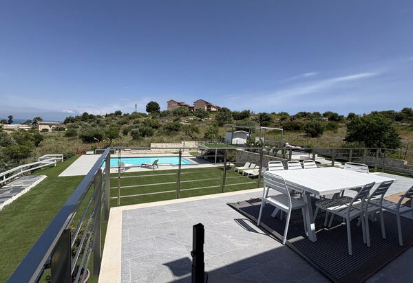 Rari House: Autumn, Balcony / Terrace / Patio, Garden, Pool, Spring, Summer
