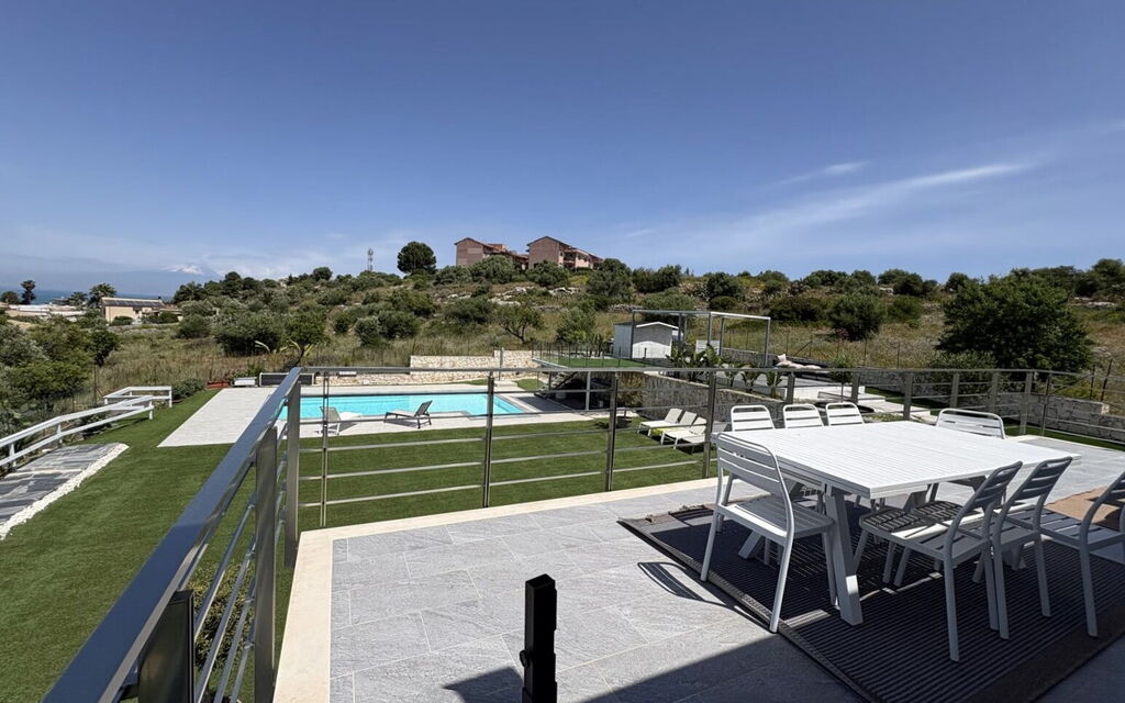 Rari House: Autumn, Balcony / Terrace / Patio, Garden, Pool, Spring, Summer