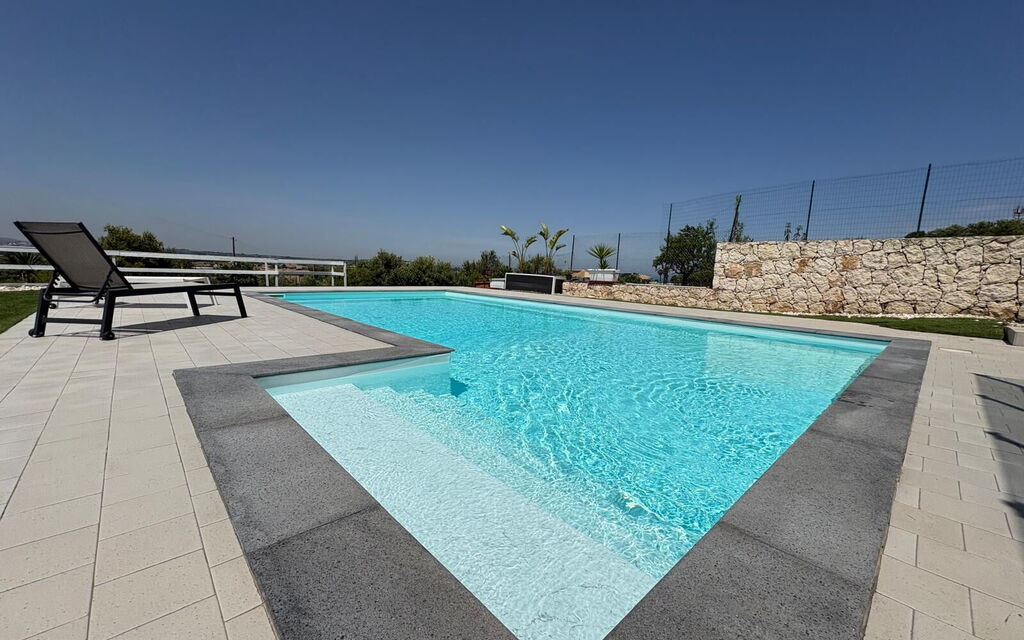 Rari House: Autumn, Balcony / Terrace / Patio, Garden, Pool, Spring, Summer