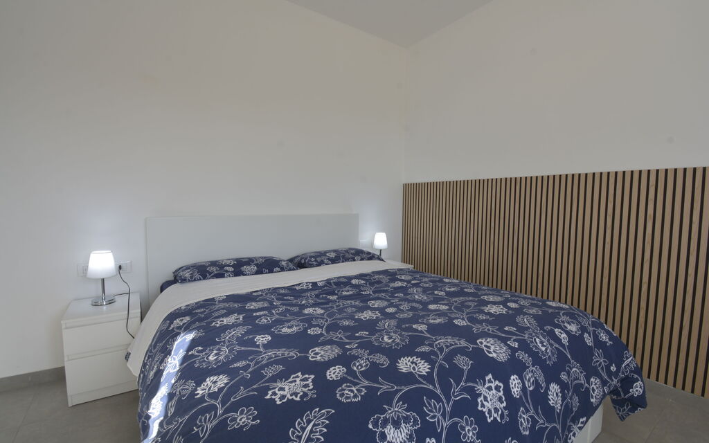 Rari House: Autumn, Bedroom, Spring, Summer