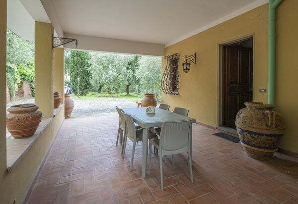 Villa Golly: Autunno, Balcone / Terrazza / Patio, Estate, Giardino, Primavera