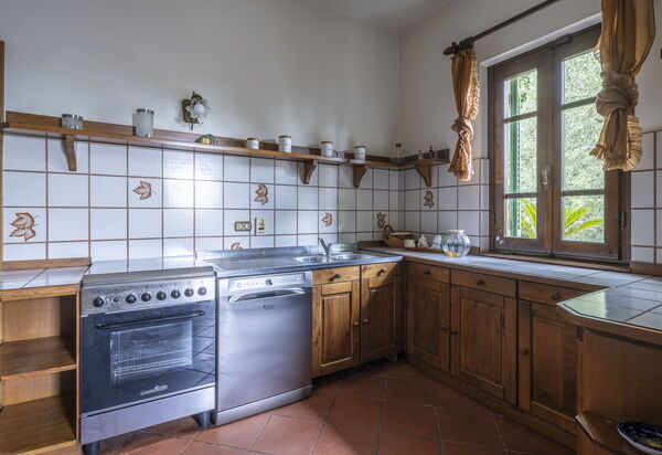 Villa Golly: Autunno, Cucina, Estate, Primavera