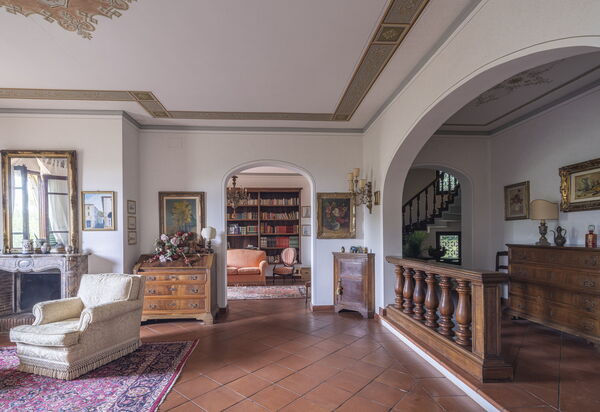 Villa Golly: Autunno, Estate, Primavera, Soggiorno