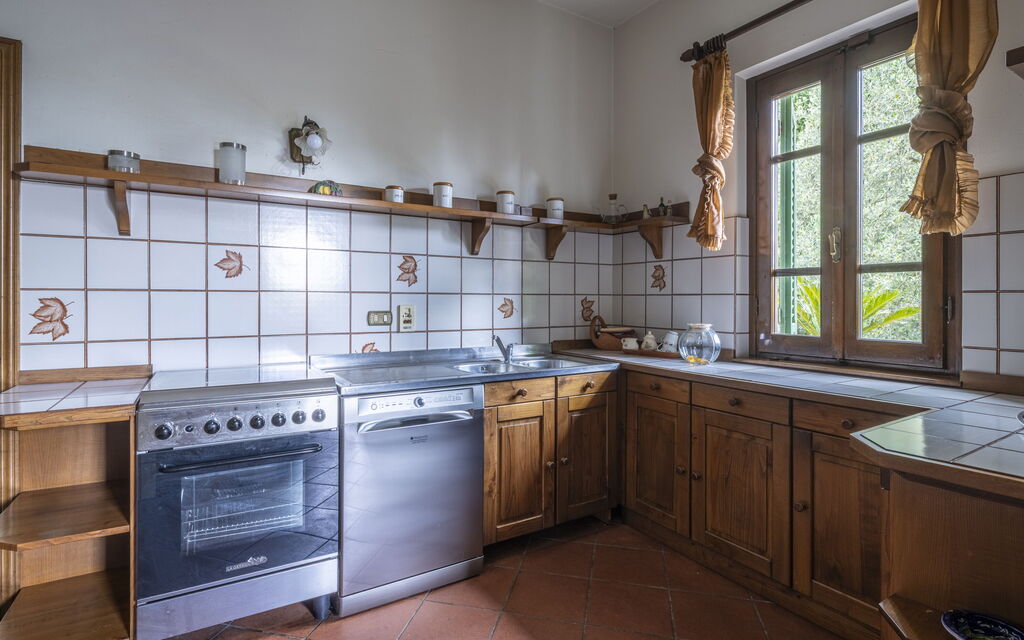 Villa Golly: Autunno, Cucina, Estate, Primavera