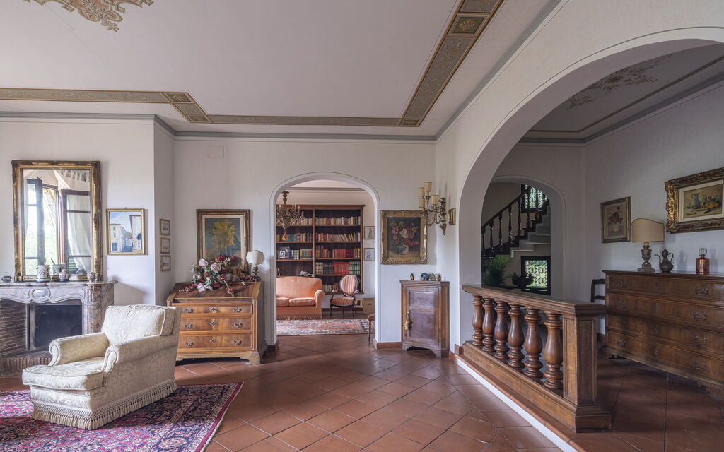 Villa Golly: Autunno, Estate, Primavera, Soggiorno