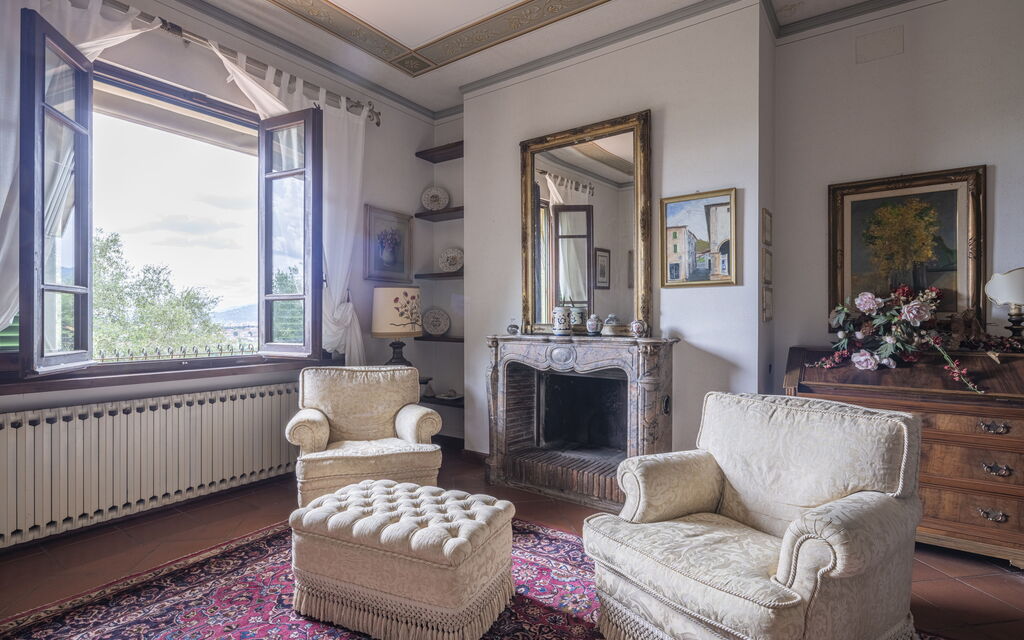 Villa Golly: Autunno, Estate, Primavera, Soggiorno