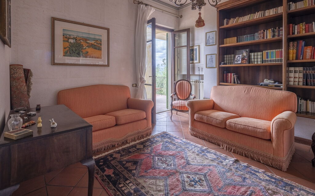 Villa Golly: Autunno, Estate, Primavera, Soggiorno