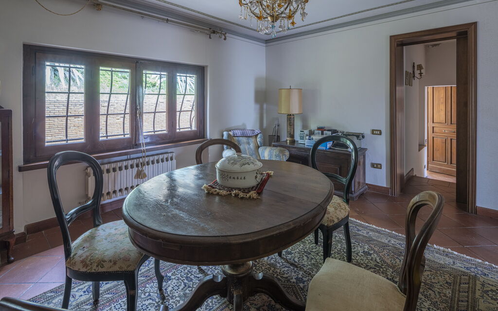 Villa Golly: Autunno, Estate, Primavera, Sala da pranzo