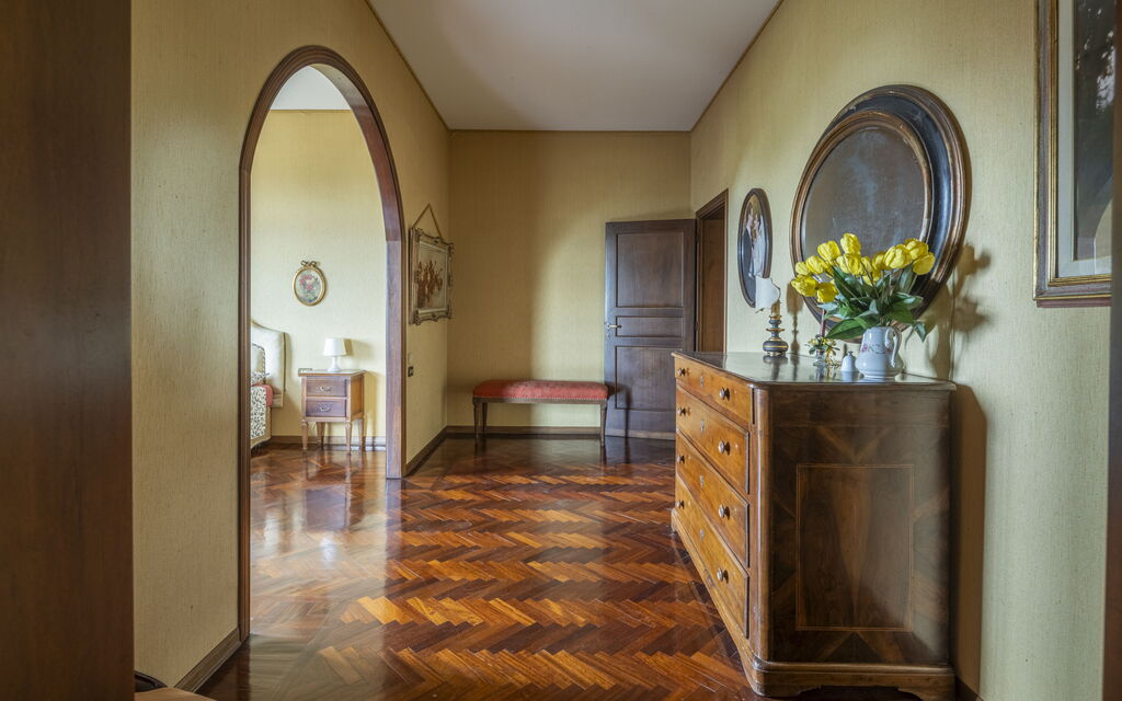 Villa Golly: Autunno, Estate, Primavera
