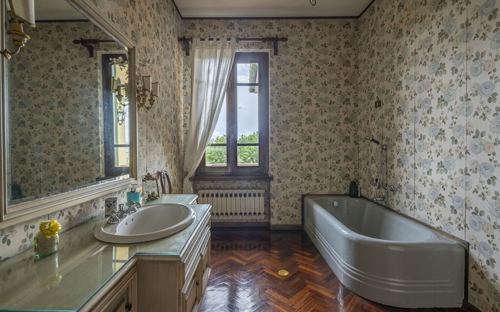 Villa Golly: Autunno, Bagno, Estate, Primavera