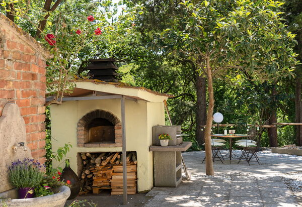 Villa i Fiori: all'aperto, Caratteristiche, Esterni
