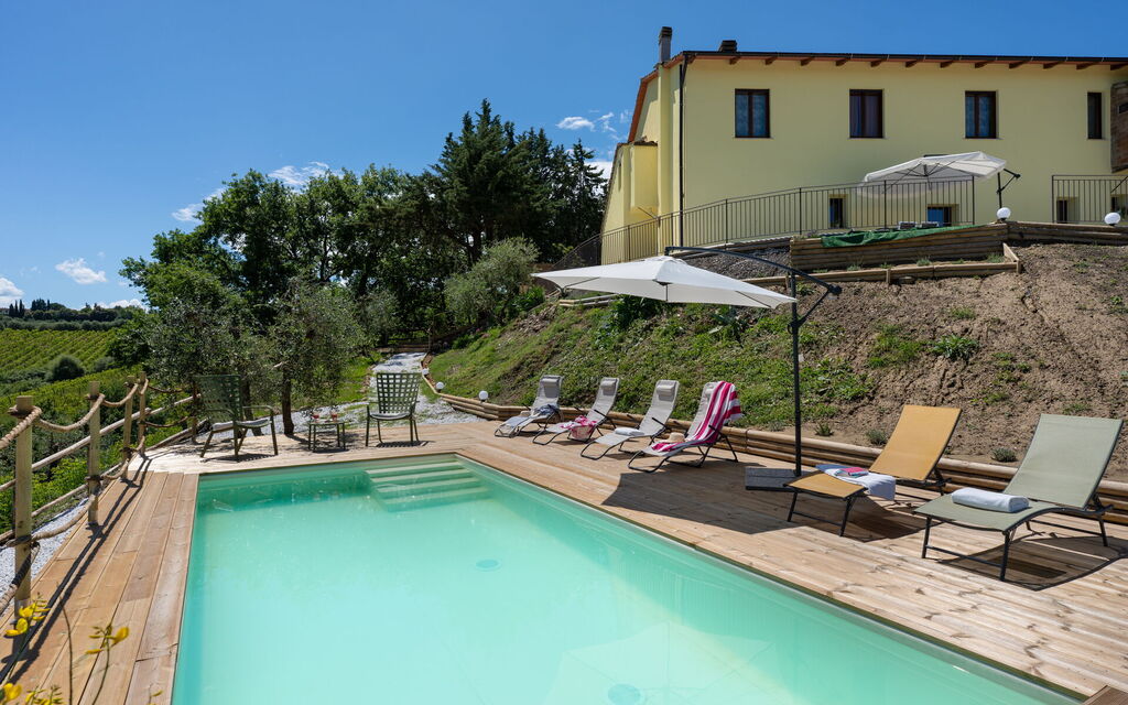 Villa i Fiori: Building Exterior, Garden, Outdoor, Pool