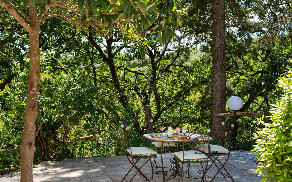Villa i Fiori: Amenities, Building Exterior, Outdoor