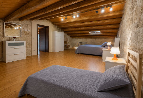 L'Oasi di Salvo: Autumn, Bedroom, Spring, Summer