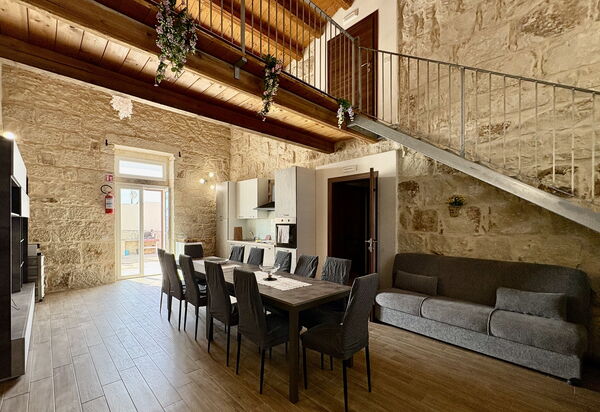 L'Oasi di Salvo: Autumn, Living Room, Spring, Summer