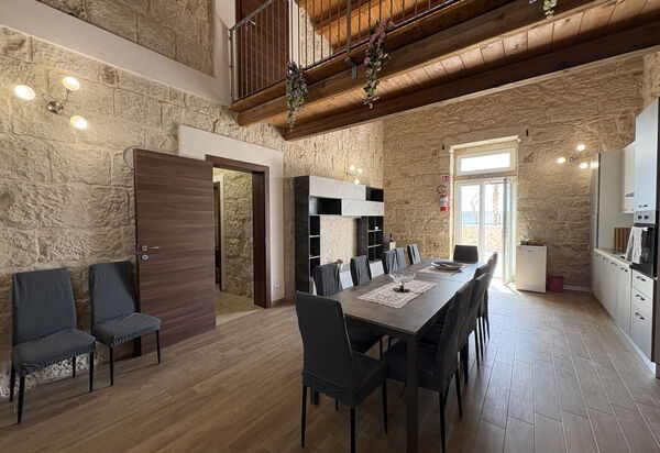 L'Oasi di Salvo: Autumn, Kitchen, Living Room, Spring, Summer