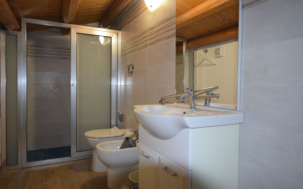 L'Oasi di Salvo: Autunno, Bagno, Estate, Primavera
