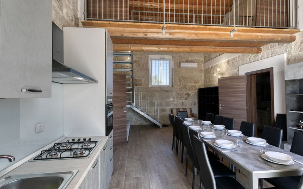 L'Oasi di Salvo: Autunno, Cucina, Estate, Primavera, Soggiorno