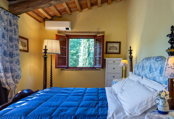 Villa Santa Barbara: Autunno, Camera da letto, Estate, Primavera