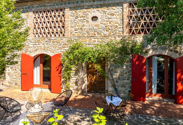 Villa Santa Barbara, Pool and Relax, Siena Countryside: Autunno, Entrata Principale, Estate, Primavera