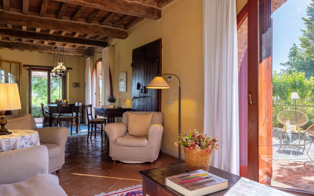 Villa Santa Barbara: Autunno, Estate, Primavera, Sala da pranzo, Soggiorno