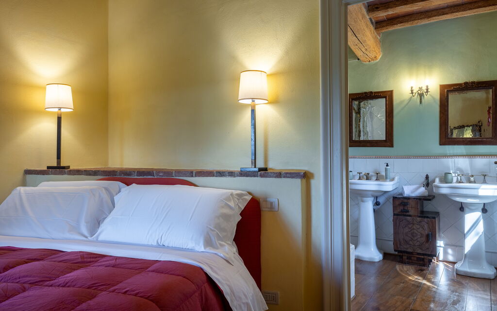 Villa Santa Barbara: Autunno, Bagno, Camera da letto, Estate, Primavera