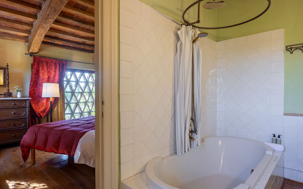 Villa Santa Barbara: Autunno, Bagno, Camera da letto, Estate, Primavera